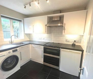 2 Bedroom Mews To Let - Photo 5