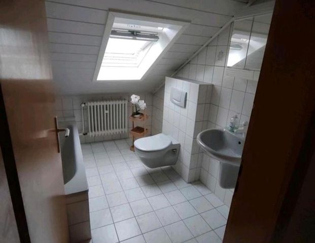 Dachgeschosswohnung - Foto 1