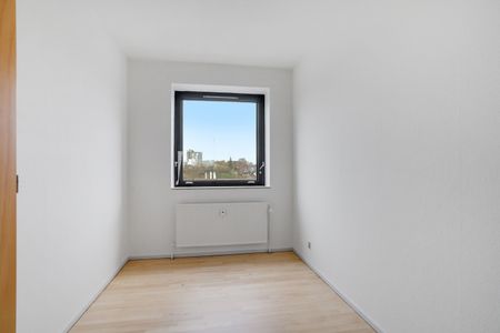 Stor 4-værelses lejlighed - Photo 2