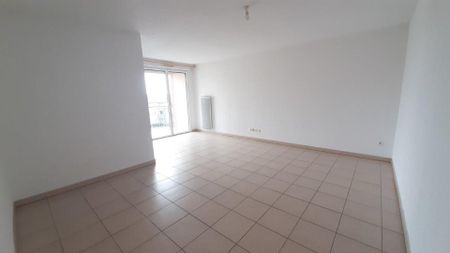 location Appartement T3 DE 61.49m² À GRENADE SUR GARONNE - Photo 4