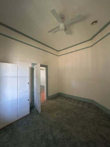 Close To CBD & HILAC - Photo 4