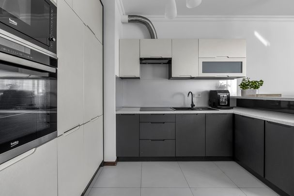 Mieszkanie 60 m2, 3 pokoje, 6 piętro, Gocław - Zdjęcie 1