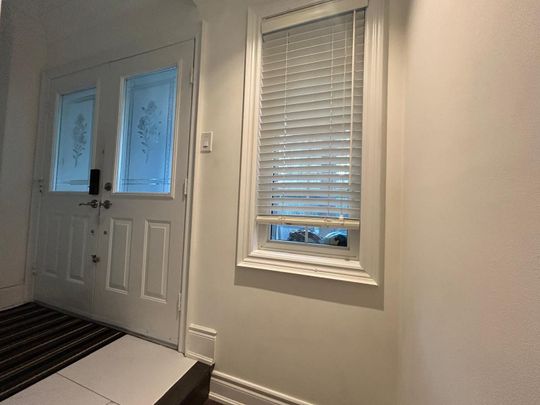 For Lease - 187 Redstone Road, Richmond Hill, Ontario - Photo 1