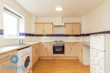 2 bed Apartment for Rent - Photo 3