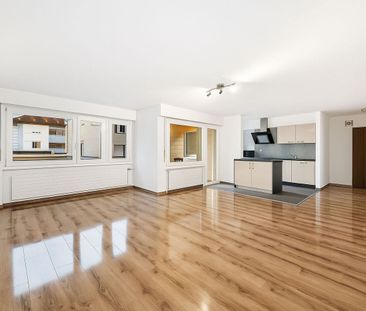 Appartement rez-de-chausée de 4,5 pièces entièrement rénové. - Photo 3