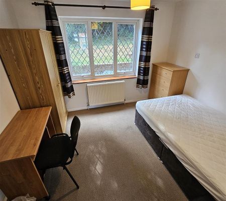6 bedroom house to rent - Photo 5