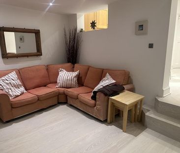 Lovely Double Room SW14 - Excellent Location - Photo 2