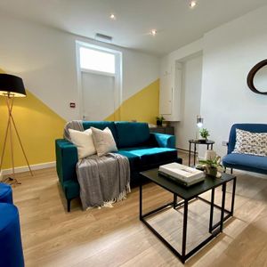 126 bedroom house share to rent - Photo 2