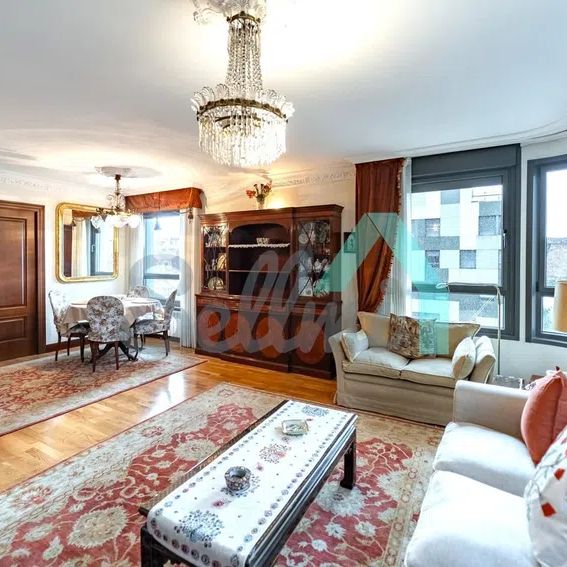 Alquiler de piso en Avenida Fundación Príncipe de Asturias - Photo 1