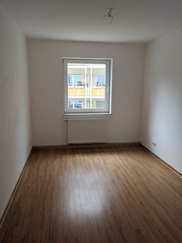 Helle 2 ZKB-Wohnung mit praktischer Aufteilung - Photo 2