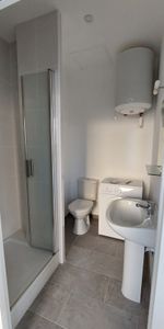 Location Appartement 2 pièces 20m² CAMBRAI 59400 - Photo 3