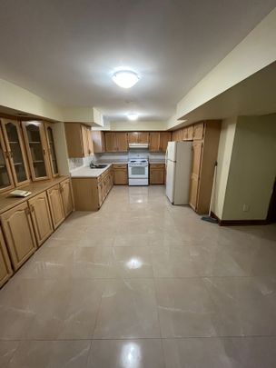 For Lease - 1445 Brentano Boulevard, Mississauga, Ontario - Photo 1