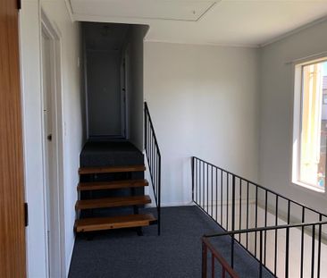 Unit 1, 115 Great South Road, Manurewa, Auckland - Photo 1