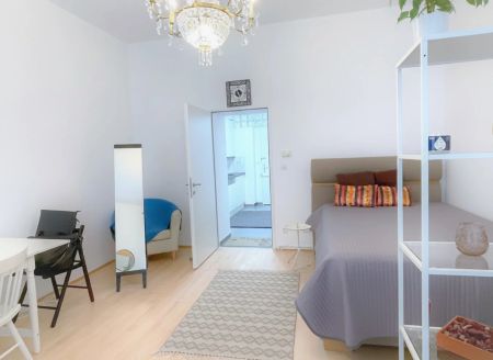 Furnished apartment on short-term * ALL-IN RENT * ab Mitte März 2026! - Photo 5