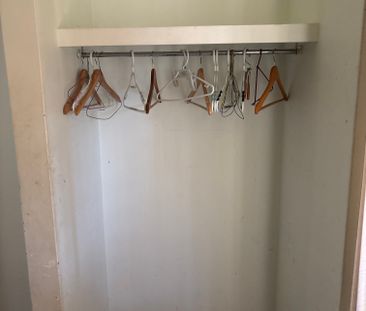 Cloverdale - Photo 3