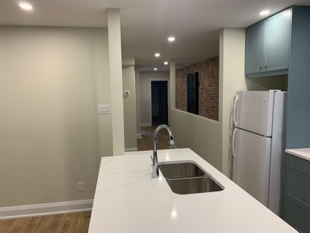 For Lease - 470 Besserer Street, Lower Town - Sandy Hill, Ontario - Photo 3