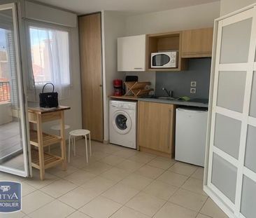 Location Appartement 1 pièce 24m² SETE 34200 - Photo 3