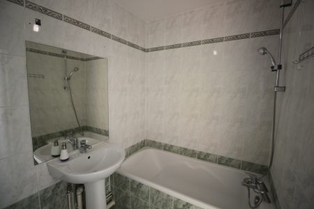 Location Appartement 2 pièces 42m² STRASBOURG 67200 - Photo 4