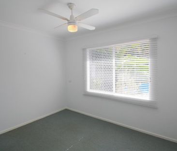 Sapphire Beach, 13 Canomie Street - Photo 2