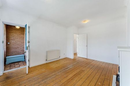 2 bedroom detached bungalow to rent - Photo 2