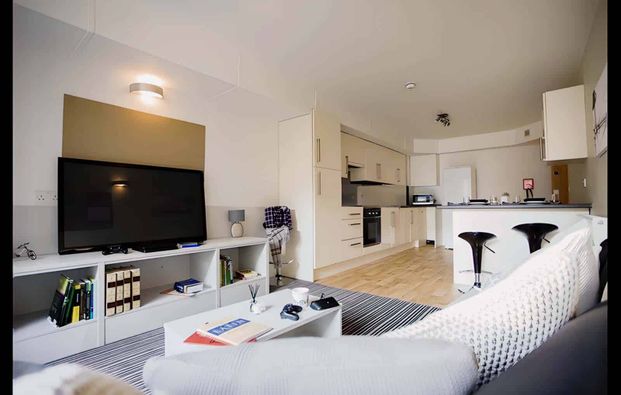 Classic 3 Bed En-Suite - Photo 1