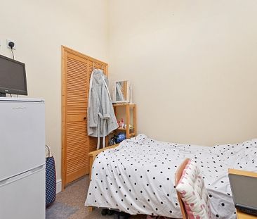 Immaculate Studio in Broomhall! - Photo 2