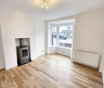 4 bedroom semi-detached house to rent - Photo 4