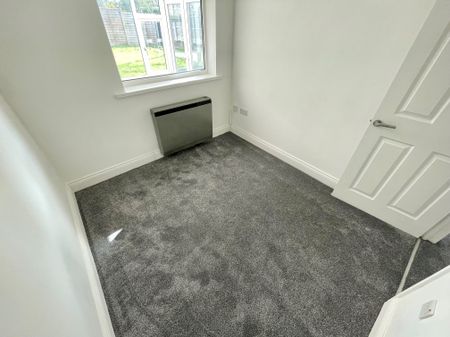 St Michaels Road, Norwich, Long Stratton - Photo 5