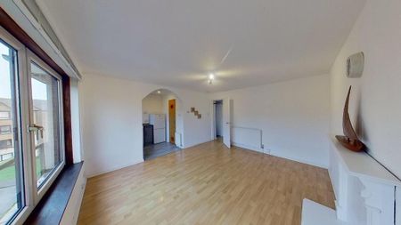 2 bedroom flat to rent - Photo 4
