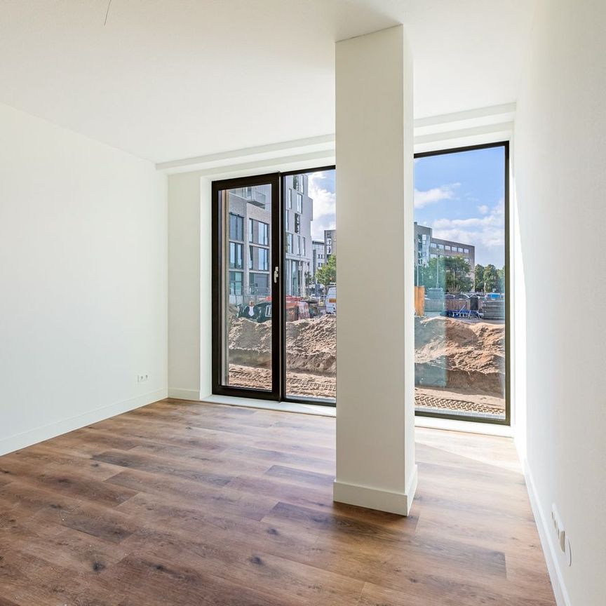 Appartement te huur: Barajasweg 174 1043 CP Amsterdam - Photo 1
