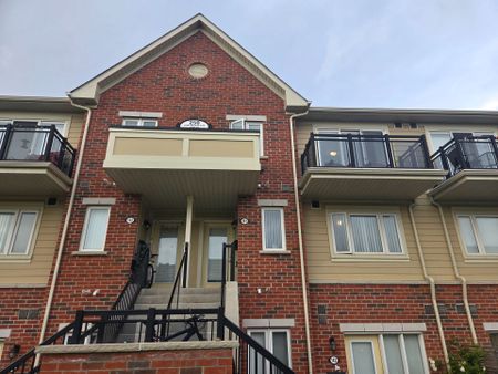 For Lease - 250 Sunny Meadow Boulevard Unit# 141, Brampton, Ontario - Photo 3