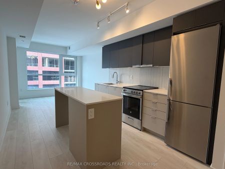 8 TIPPETT Road #529 - Photo 2