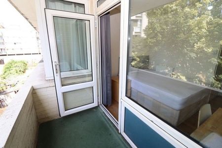 Room in a Shared Flat, Jenkinson House, E2 - Photo 3