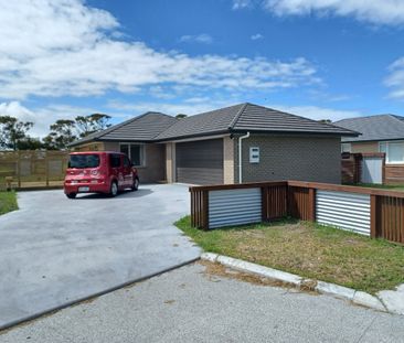 Newly Built Family Home - Photo 4