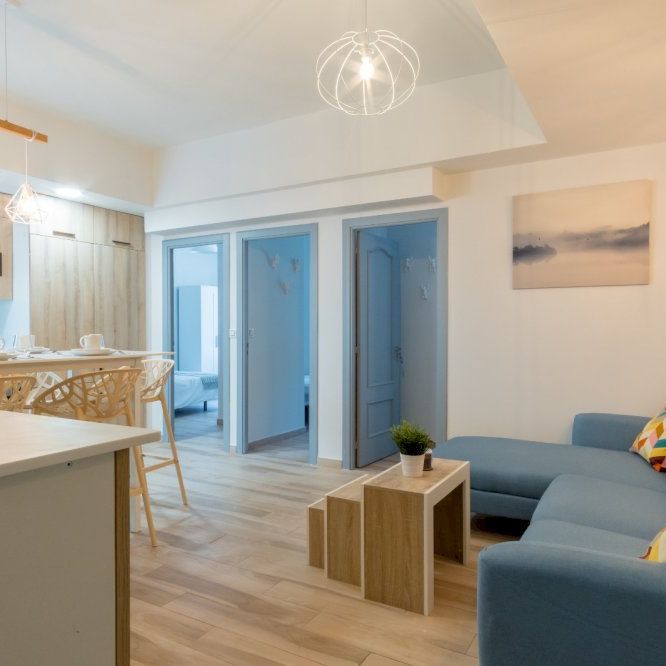 Comfortable room in Eduardo Marquina - Photo 1