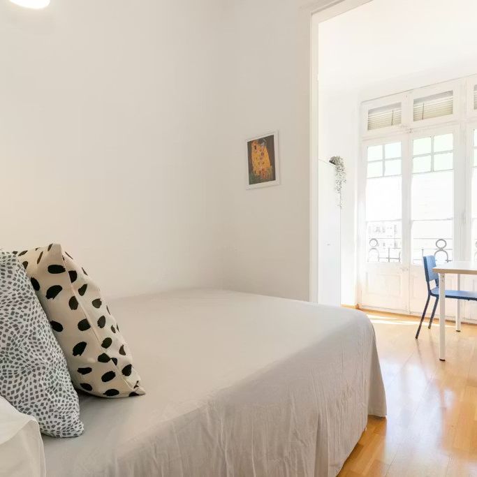 Rambla de Prat, Barcelona, Catalonia 08012 - Photo 1