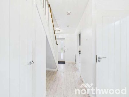 Sir John Killick Road, Repton Park, Ashford, TN23 - Photo 3