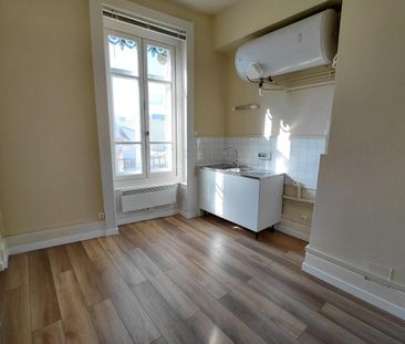 Location Appartement 2 pièces 50m² LYON 9ème - Photo 6