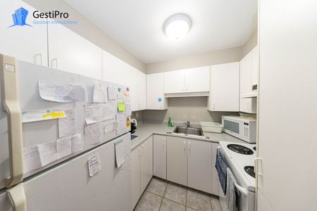 164-168 Seigneuriale - Photo 3