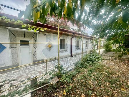 Inchiriere casa zona Andronache - Fotografie 3