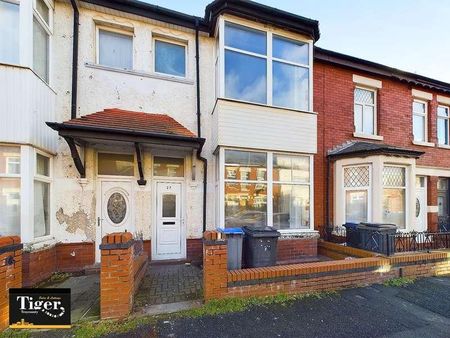 Cunliffe Road, Blackpool, FY1 - Photo 2