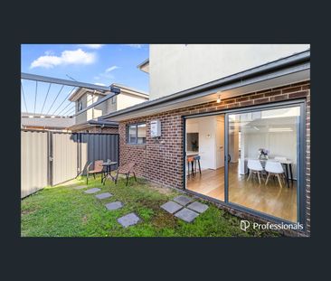 1/30 Browning Avenue, Clayton South, Vic 3169 - Photo 4