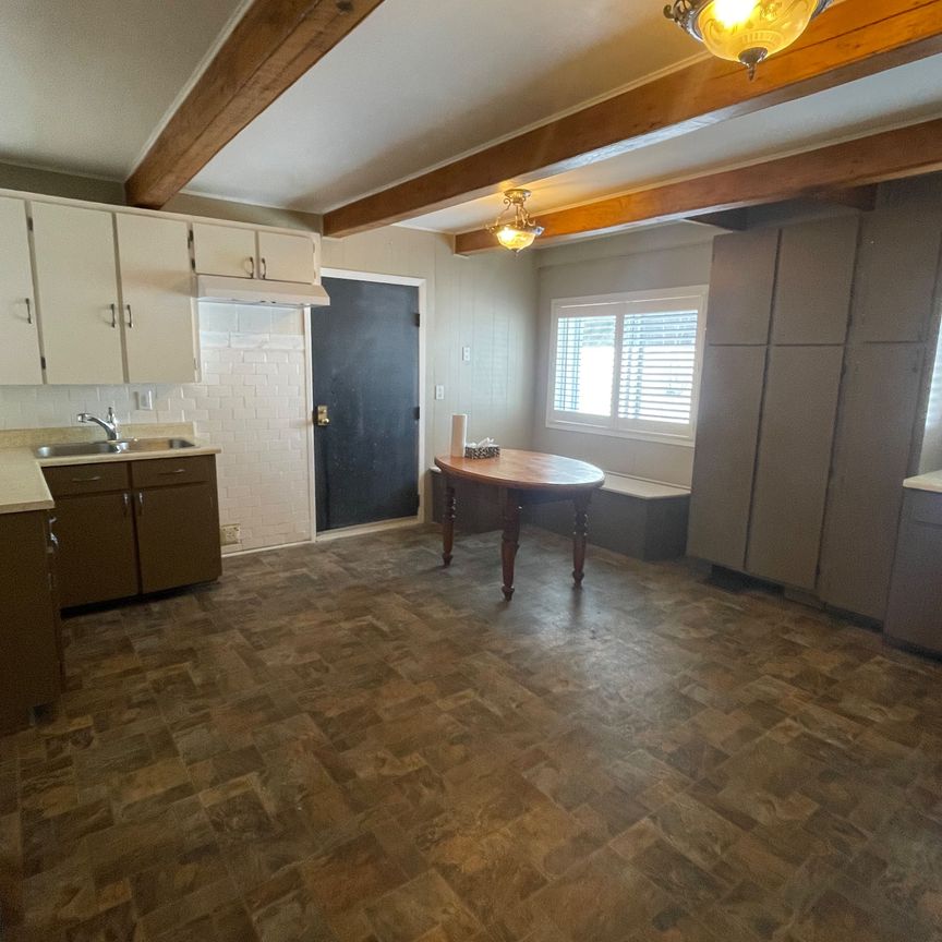 For Lease - 18085 County Rd 19 Road, South Glengarry, Ontario - Photo 1