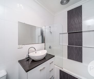 14 Inglis Street, Lake Albert NSW 2650 - Photo 6
