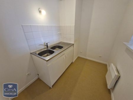 Location Appartement 2 pièces 48m² CHINON 37500 - Photo 3