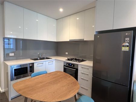 4405/618 Lonsdale Street - Photo 4