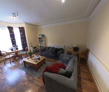 207 Flat 1 Belle Vue Road, Leeds, LS3 1HG - Photo 5 | Rentumo