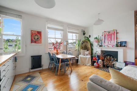 1 bedroom flat to rent - Photo 2