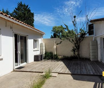 T1 meublé avec terrasse proche plages - Photo 6