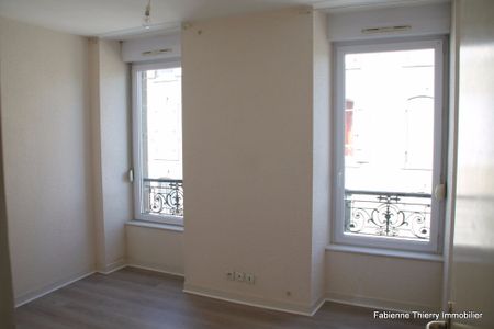 Location Appartement 3 pièces 56m² - Photo 2